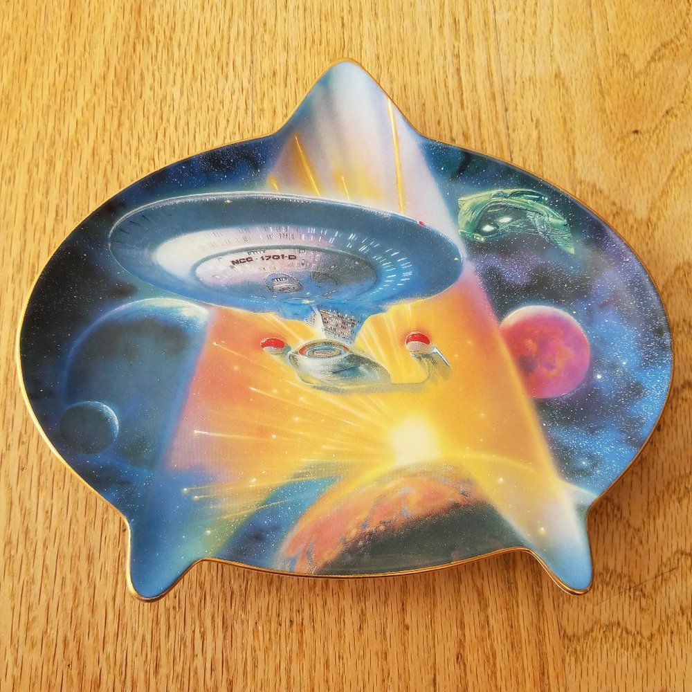 STAR TREK THE HAMILTON COLLECTION ENGAGE - TNG INSIGNIA PLATE #4853B